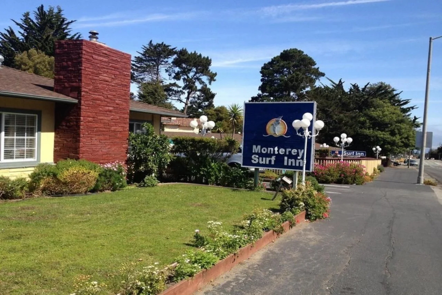 Monterey Surf Inn
