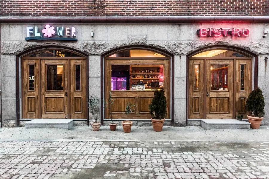 Kayla Hotel