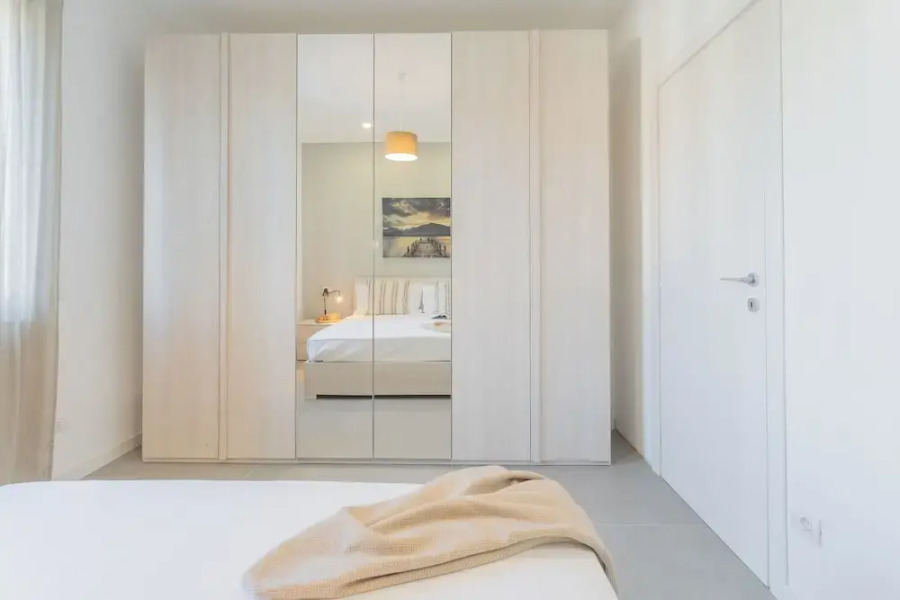 Isola Felice Grandate by Rent all Como