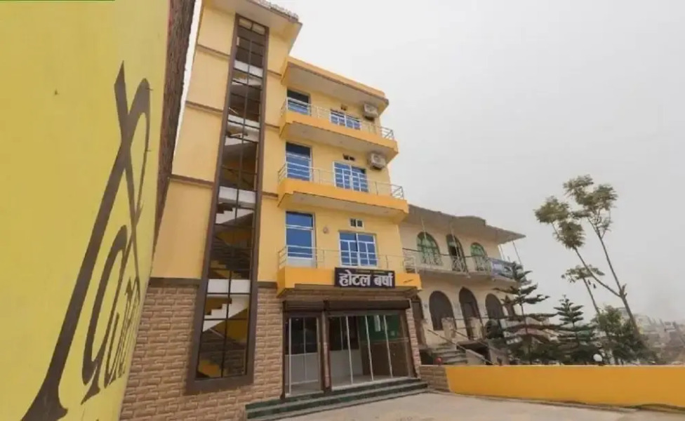 OYO 730 Hotel Barsha