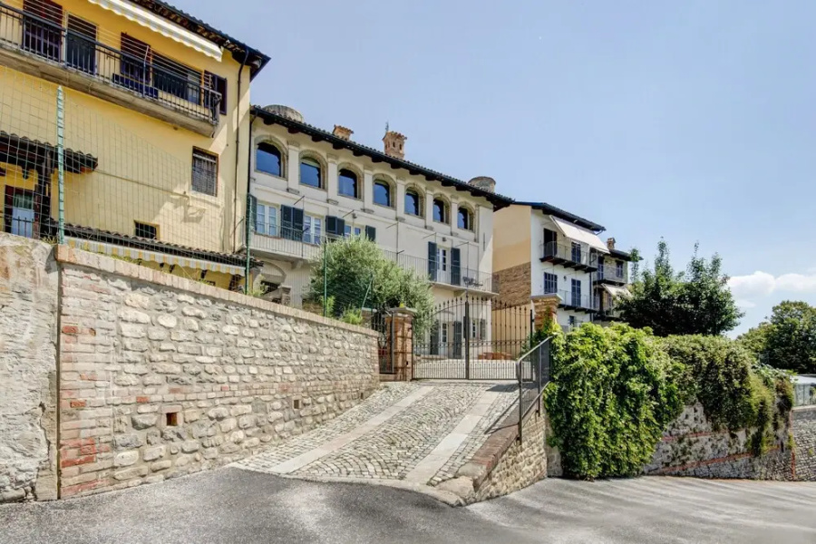 Italianway - Cavour 16