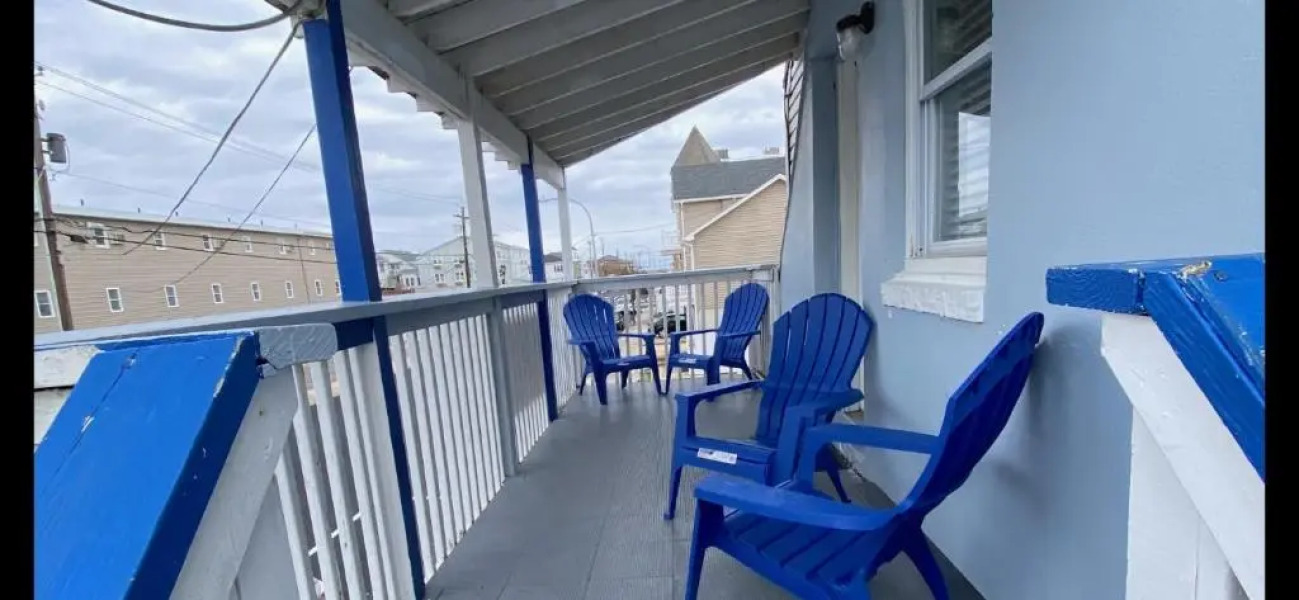 Jersey Shore 1 & 3 Bedroom Premium Beach House