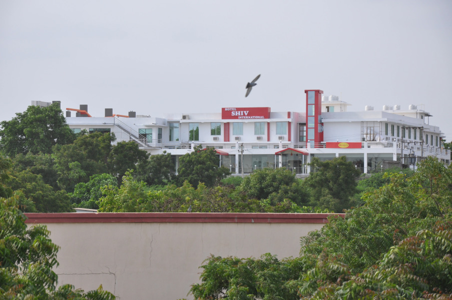 Hotel Shiv International