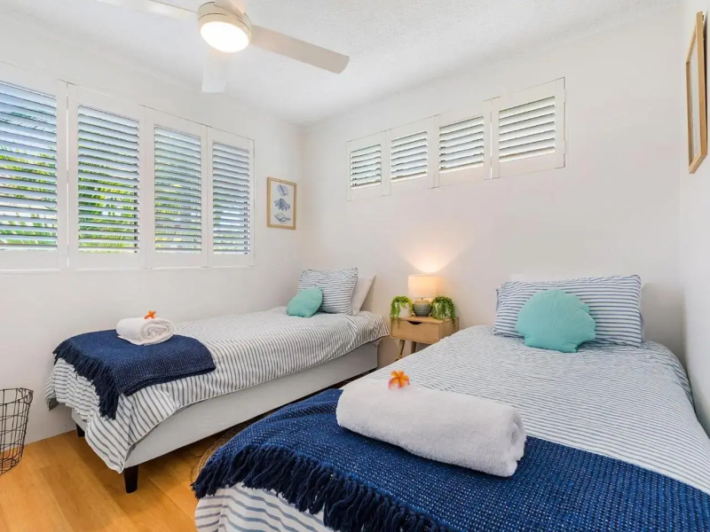 Belmondos Unit 4 Noosa Parade 81