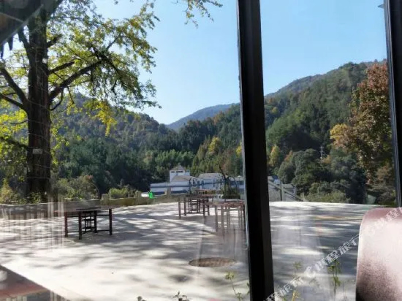 Shijin Tiantang Holiday Hotel