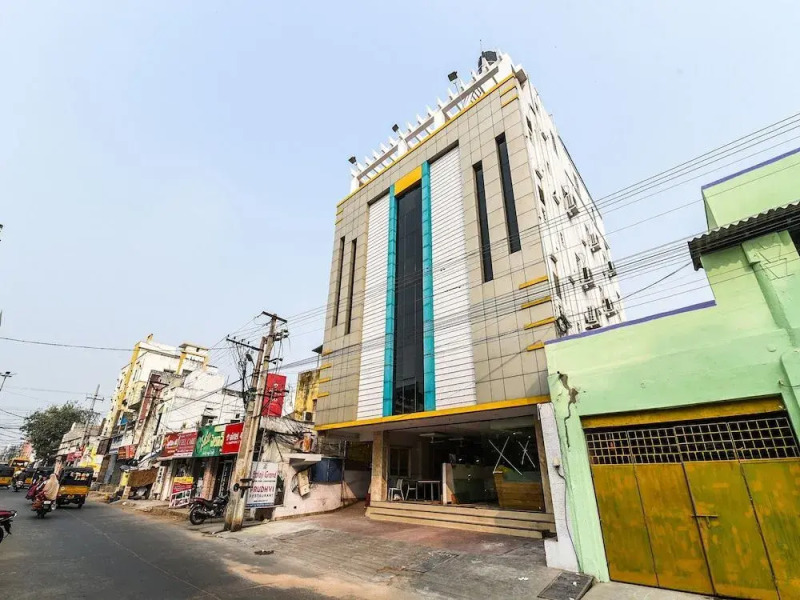 OYO 3229 Balaji Grand