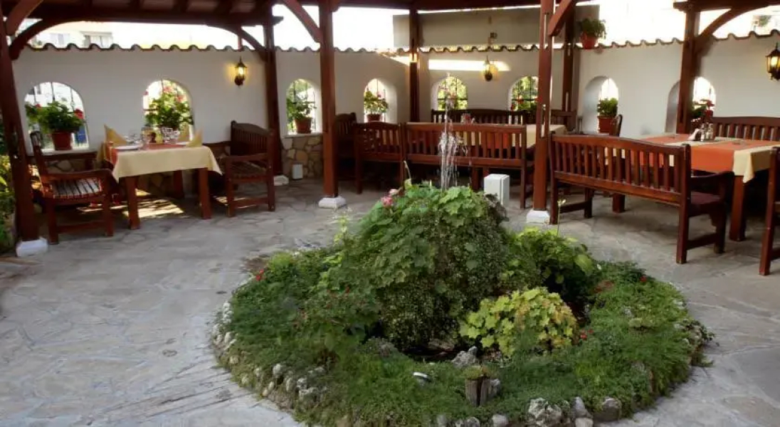 St. Constantine and Helena Hotel