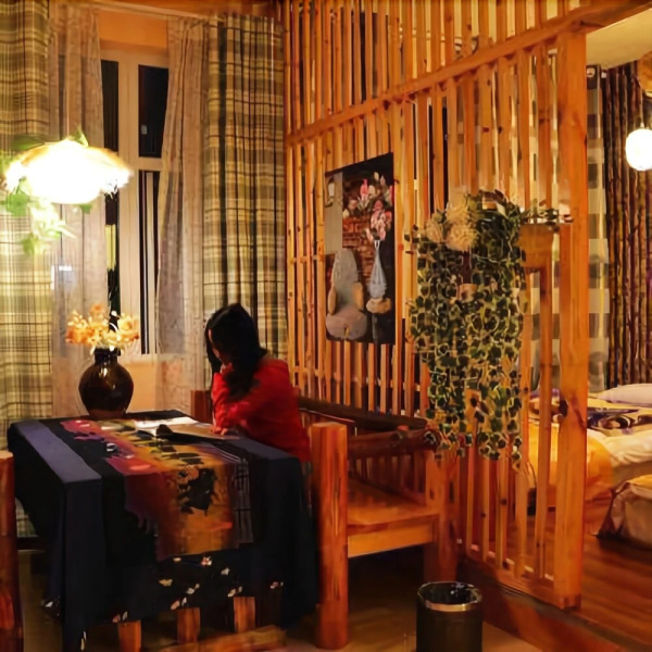 Kuanzhai Xiangzi Holiday Hotel