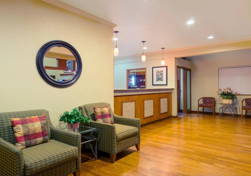 Hawthorn Suites by Wyndham San Antonio NE