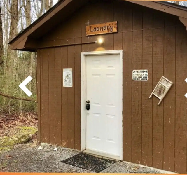 Hanky Panky 1 Bedroom Cabin