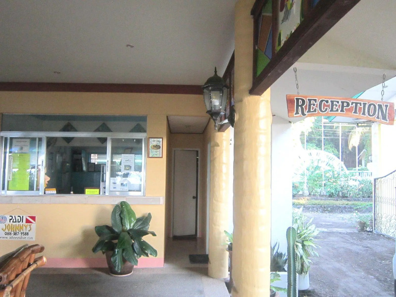 Golden Sunset Beach Club