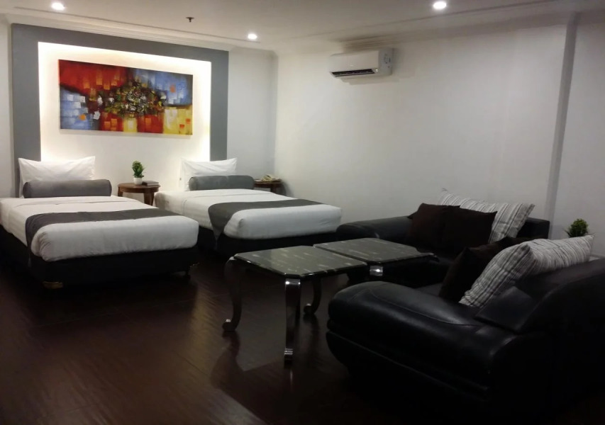 拉古娜圣罗莎阳光宾馆(Sunlight Guest Hotel Sta. Rosa Laguna)