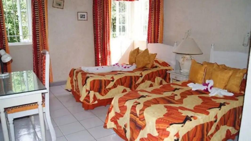 Sea Symphony Villa- 6 bedroom vacation rental villa in Barbados - near beach