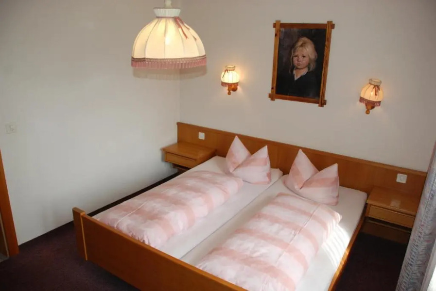 Appartment & Taxi Tirana