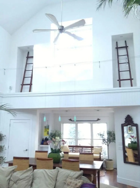 18 Park Avenue by Long & Foster