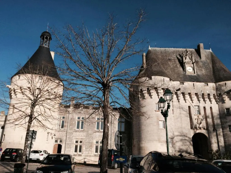 Studio Place Du Chateau