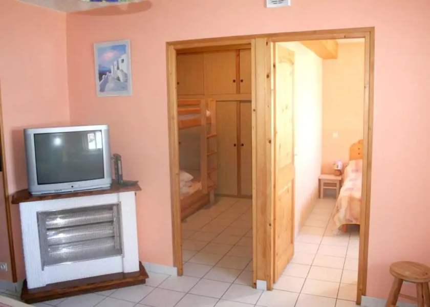 Apartment With 5 Bedrooms in Saint-sorlin-d'arves, With Wonderful Moun