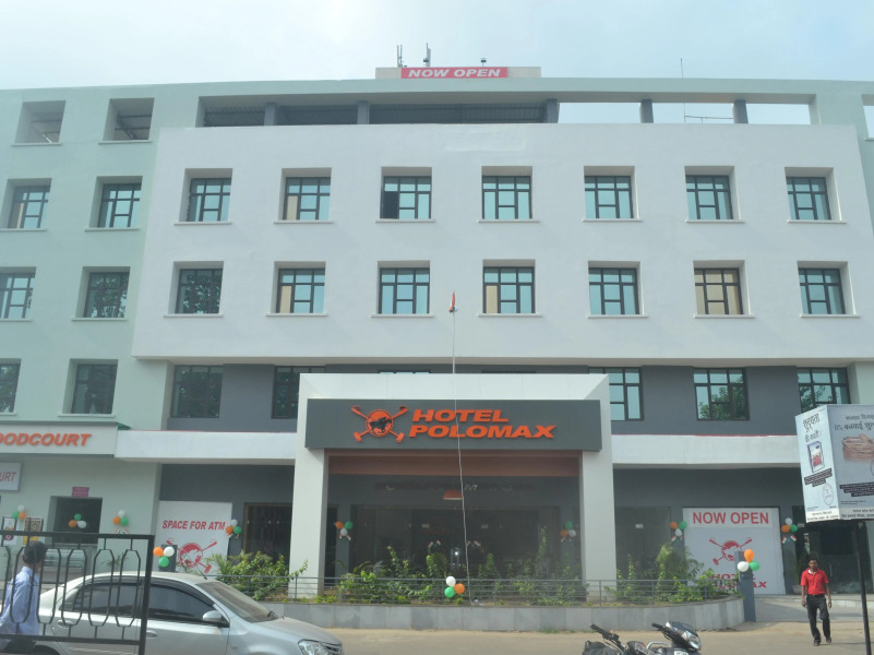 Max Hotels Prayagraj