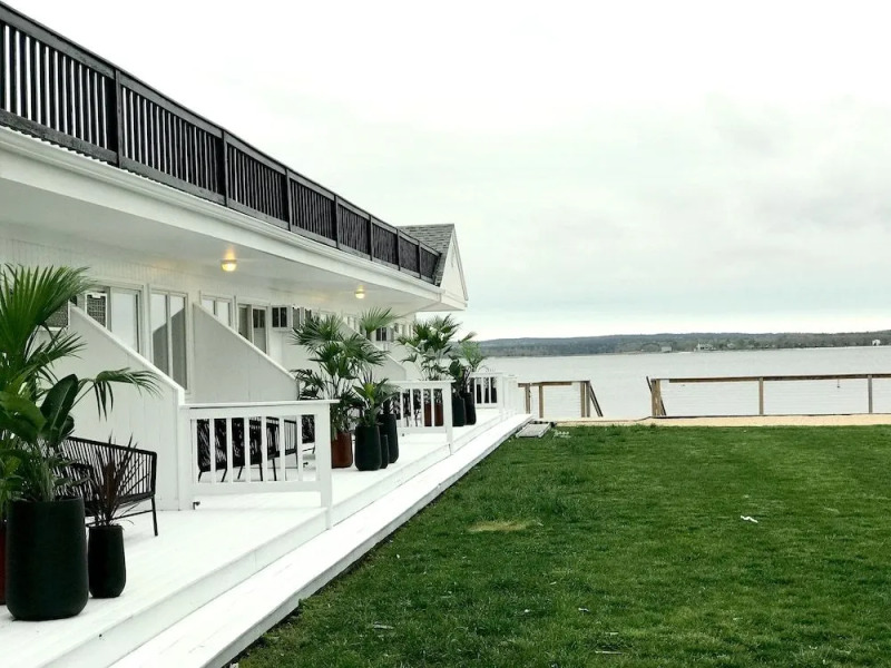 Aqua by American Beech - Adults Only