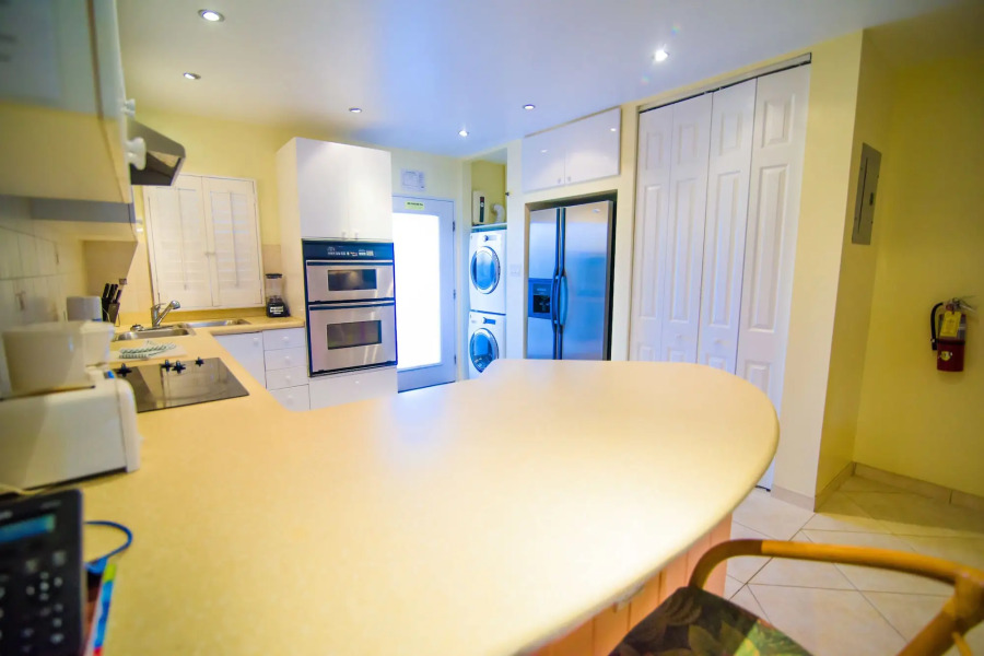 Seven Mile Beach Resort & Club