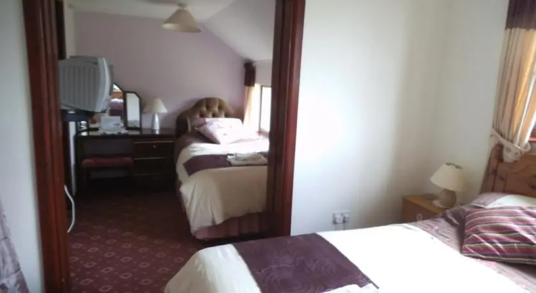 The Hollies Farm Bed and Breakfast