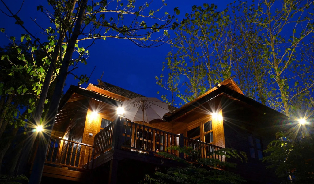 Nan Seasons Boutique Resort