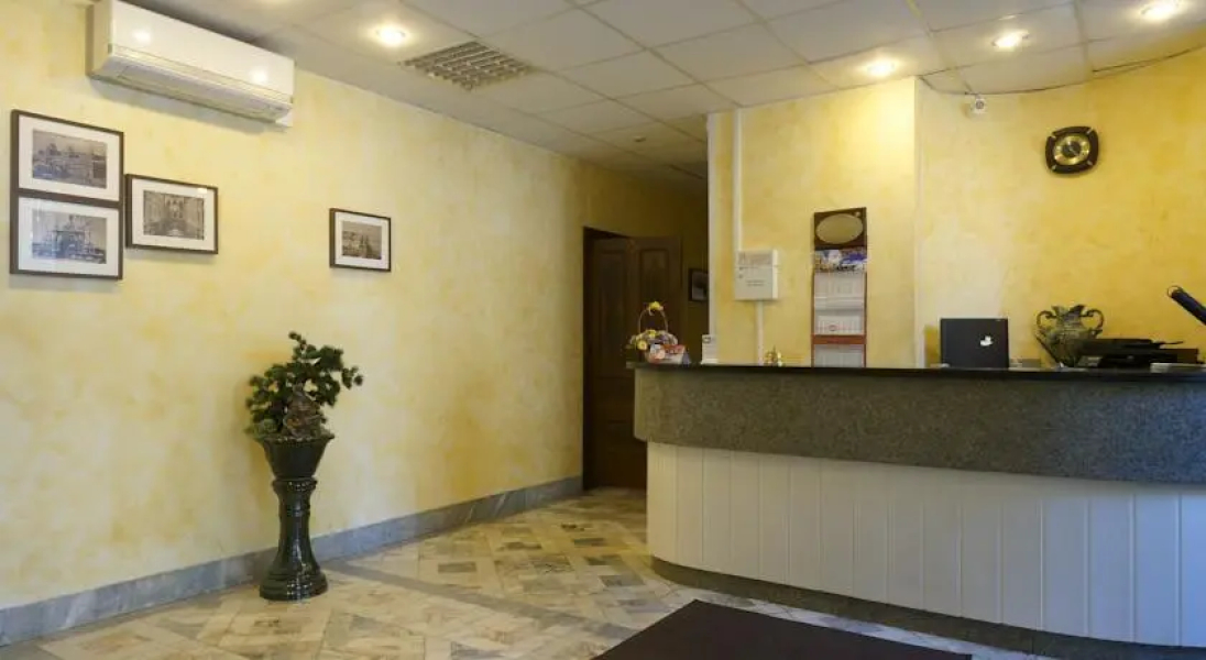 Yarmorochnaya Hotel