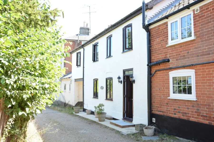 Pine Cottage