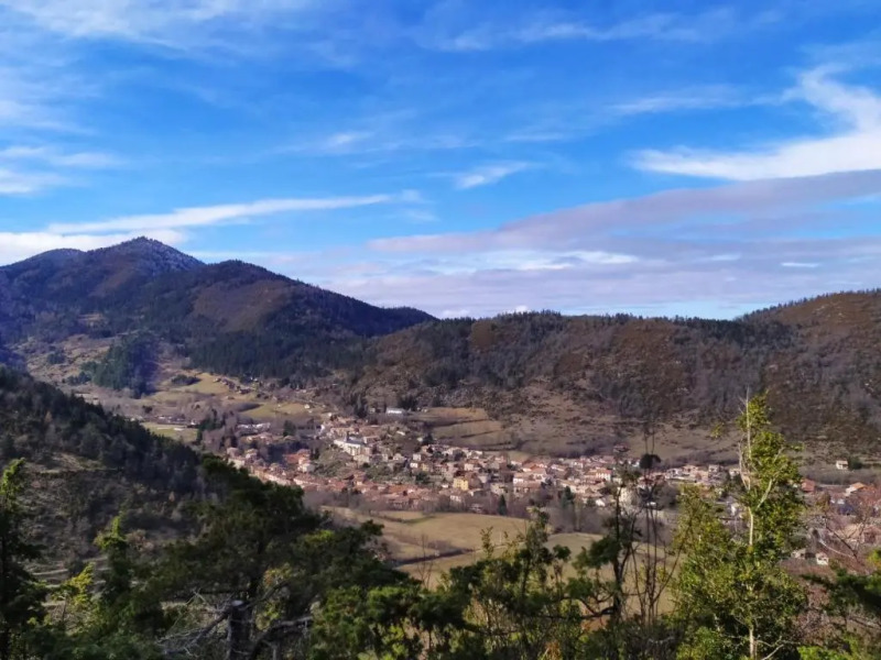 Belle Maison Proche de la Ville Et du Lac