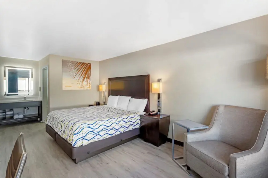 Astoria Hotel Orange Park