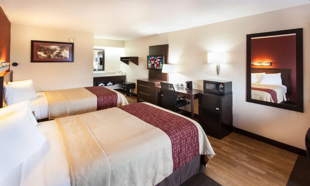 Red Roof Inn PLUS+ Philadelphia Airport