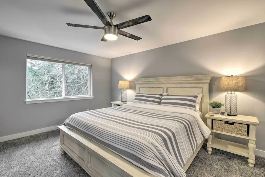 'beach Break' Home w/ Hot Tub - Walk to Beach