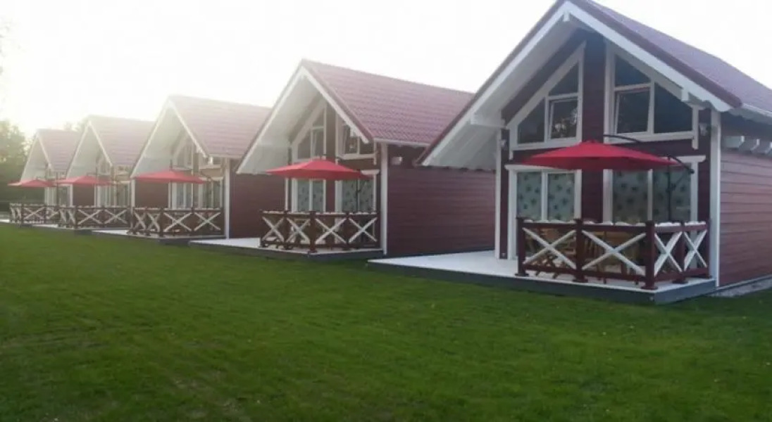 Nameliai Šventojoje Žibų