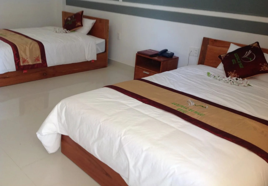 Heritage By Night Hotel