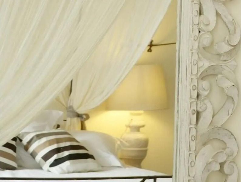 La Maison Rouge D'uzes