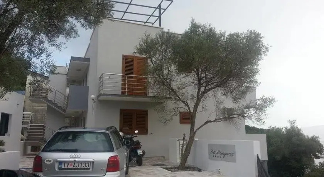 apartmani Arcadius Tivat- Lepetani