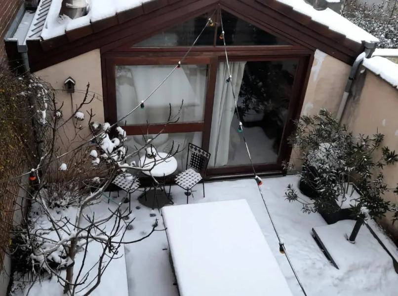 La chambre Tomis Ath