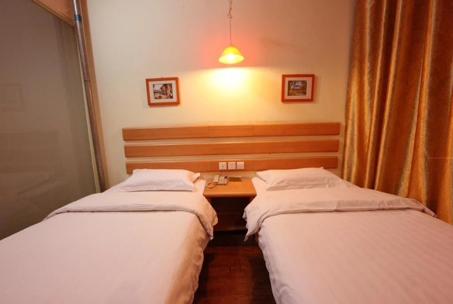 Guanquan Business Hotel