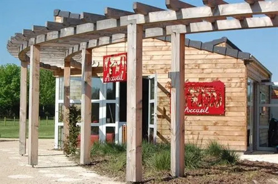 Les Roulottes Du Berry