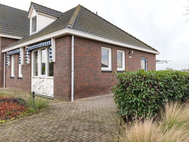 Alluring Holiday Home in Velden with Garden