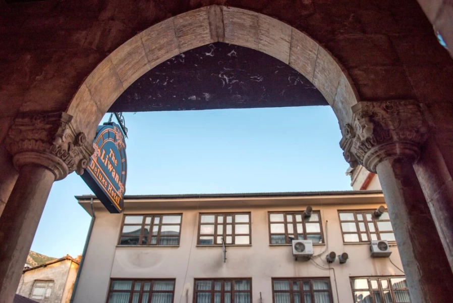 Li̇wan Deluxe Hotel