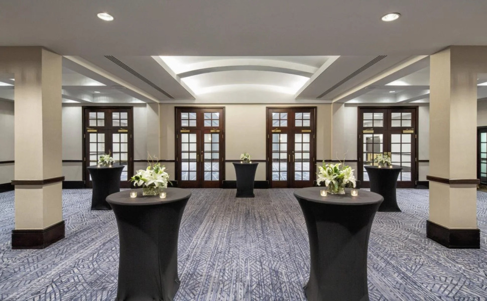 Sheraton Norfolk Waterside Hotel