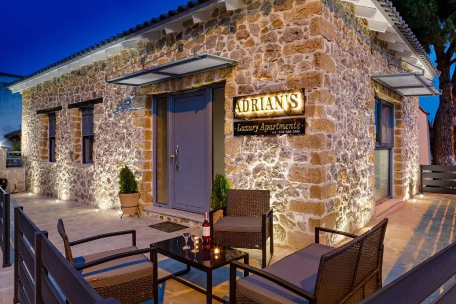 Adrian'S Luxury Apartments 1