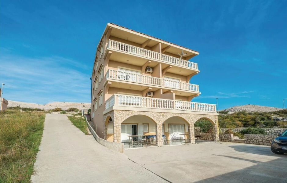 Nice Home in Vidalici With Wifi and 2 Bedrooms