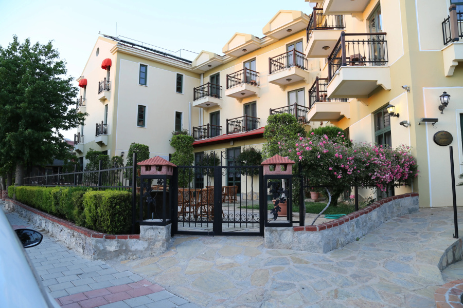 Harman Hotel