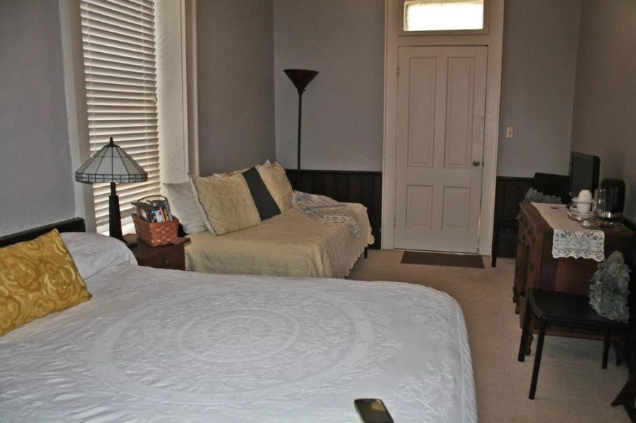 Markward Manor Bed and Breakfast Inn