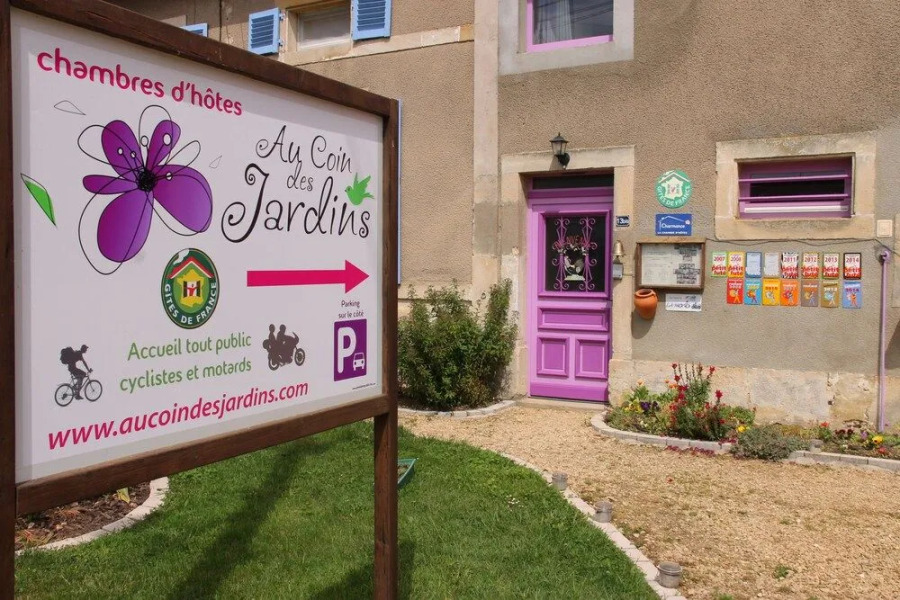 Au Coin des Jardins Chambres dHôtes