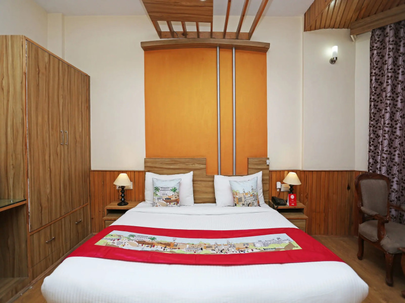 OYO 12270 Hotel Shobla Royale