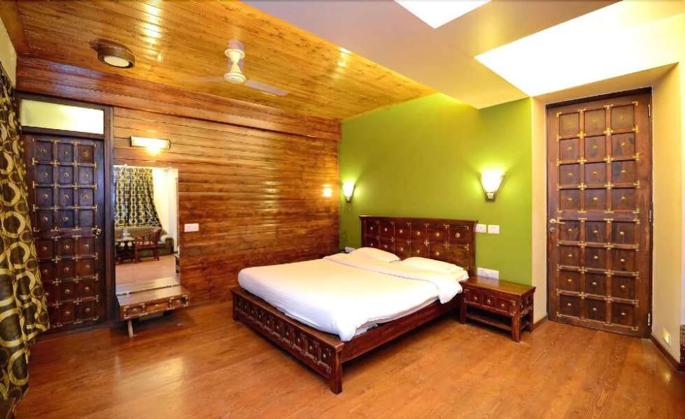 Royal Khazir Boutique