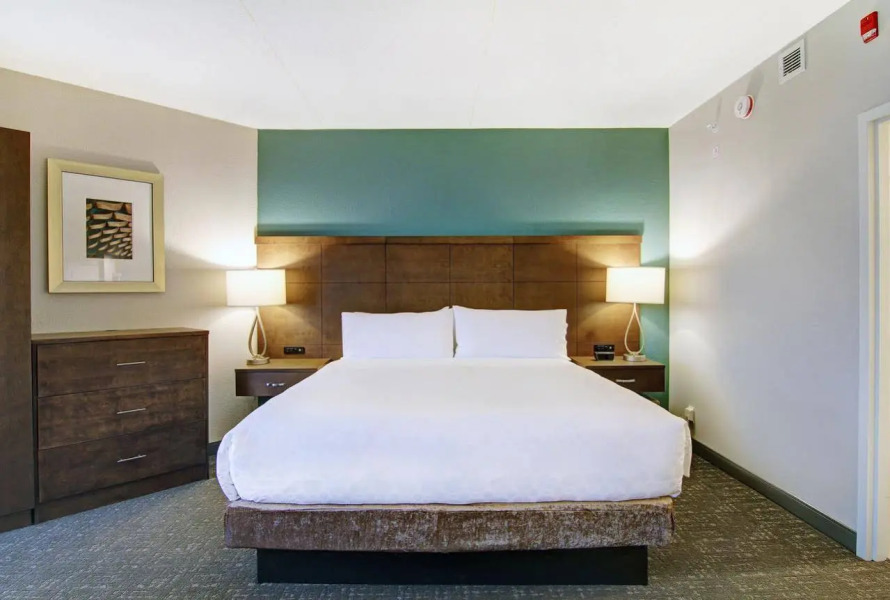 Staybridge Suites Toronto - Vaughan South by IHG